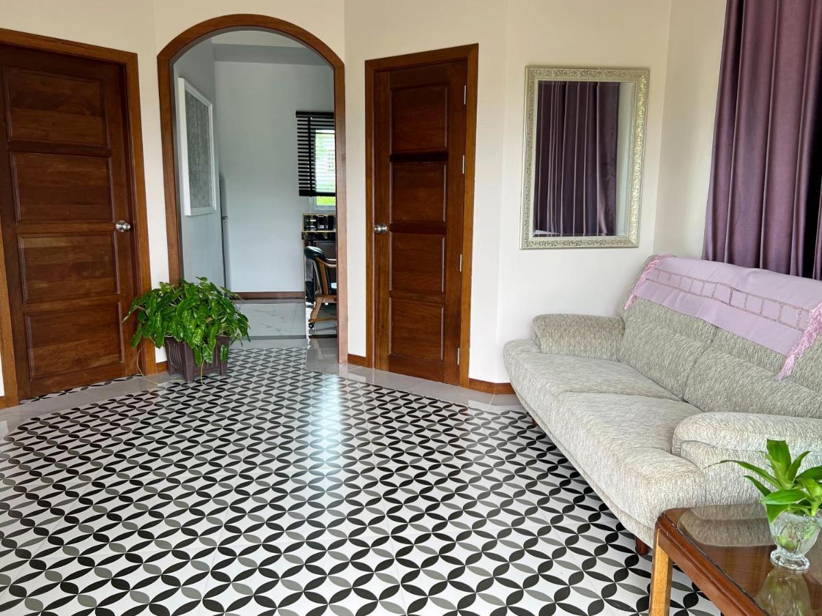New Home Gบ้านเดี่ยวสร้างใหม่ ใกล้ทะเล ตัวเมืองระยอง Ban Chak Phai Bagian luar foto