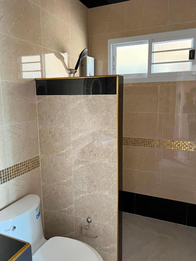 New Home Gบ้านเดี่ยวสร้างใหม่ ใกล้ทะเล ตัวเมืองระยอง Ban Chak Phai Bagian luar foto