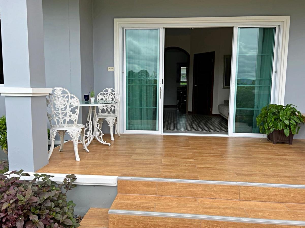 New Home Gบ้านเดี่ยวสร้างใหม่ ใกล้ทะเล ตัวเมืองระยอง Ban Chak Phai Bagian luar foto